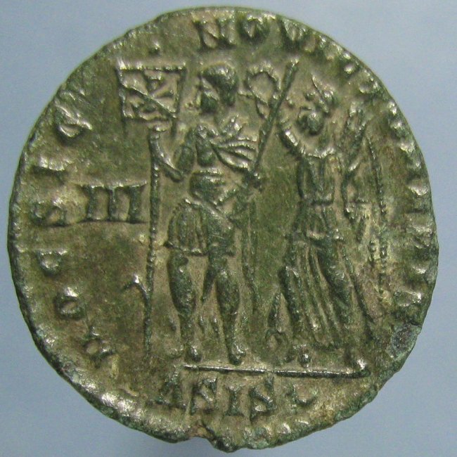 Sharp-Constantius-II-Hog-Signo-Victor-Eris-Centenionalis